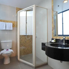 Oxford Hotel 3* Улучшенный номер с различными типами кроватей фото 2