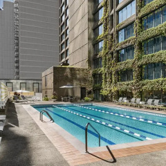 Отель Omni Mont-Royal Канада, Монреаль - отзывы, цены и фото номеров - забронировать отель Omni Mont-Royal онлайн бассейн фото 2