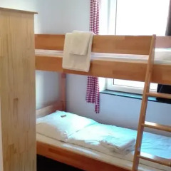 Alm Hostel Номер категории Эконом с 2 отдельными кроватями