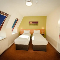 Отель Dublin Central Inn 3* Стандартный номер с 2 отдельными кроватями фото 2