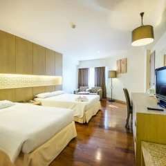 Jomtien Palm Beach Hotel And Resort 4* Улучшенный номер с различными типами кроватей фото 7