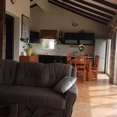 Отель Luxury Villas Lapcici Черногория, Будва - отзывы, цены и фото номеров - забронировать отель Luxury Villas Lapcici онлайн комната для гостей фото 3