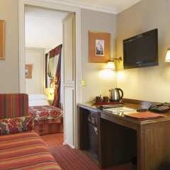 Отель Hôtel Au Manoir St-Germain des Prés 4* Улучшенный номер с различными типами кроватей фото 3