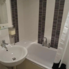 Отель Orchid Penthouse Duplex - Glasgow City Centre Великобритания, Глазго - отзывы, цены и фото номеров - забронировать отель Orchid Penthouse Duplex - Glasgow City Centre онлайн ванная