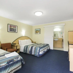 Отель Scottys Motel комната для гостей фото 4