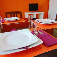 Апартаменты Low Cost Apartment питание