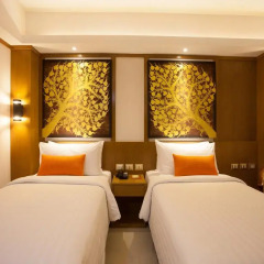 Chabana Kamala Hotel 4* Улучшенный номер с двуспальной кроватью фото 4