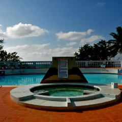 Отель Carib Beach Apartments, Negril Ямайка, Вестморленд - отзывы, цены и фото номеров - забронировать отель Carib Beach Apartments, Negril онлайн бассейн