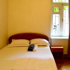 Отель Georgeo's Place Тбилиси комната для гостей фото 2