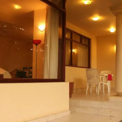 Отель Janishi Residencies спа фото 2