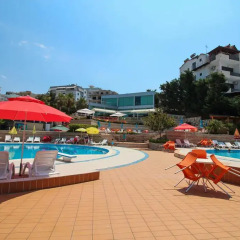 Отель Keliani Complex бассейн фото 3