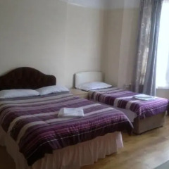 The Crystal Lodge Hotel 2* Стандартный номер с различными типами кроватей (общая ванная комната) фото 8