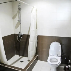 Отель Guesthouse Maqatsaria Грузия, Тбилиси - отзывы, цены и фото номеров - забронировать отель Guesthouse Maqatsaria онлайн ванная