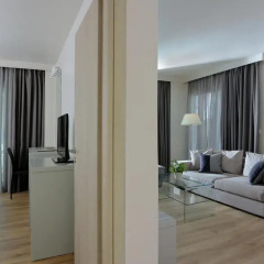 Отель Blazer Suites 4* Люкс фото 3