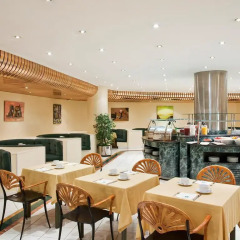 Отель Holiday Inn Lisbon Continental питание фото 5