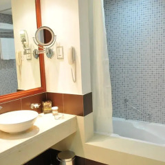 Cassells Al Barsha Hotel by IGH 4* Стандартный номер с различными типами кроватей фото 4