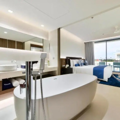 Dream Phuket Hotel & Spa 5* Люкс фото 3