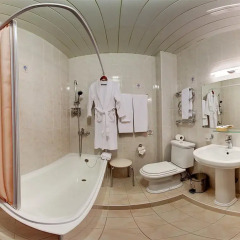 Гостиница «Август» 3* Апартаменты с разными типами кроватей фото 3