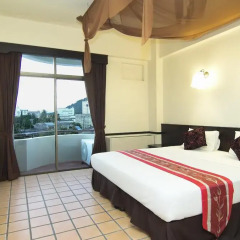 Rome Place Hotel 2* Номер Делюкс с двуспальной кроватью