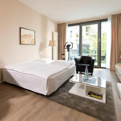 Отель Aparthotel Residenz Am Deutschen Theater 4* Апартаменты фото 2