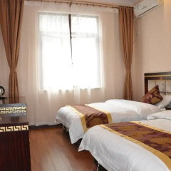 Chengdu Holly Hostel Стандартный номер с 2 отдельными кроватями фото 6
