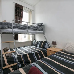 Отель Chorlton Short Term South Manchester Townhouse комната для гостей фото 4
