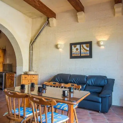 Отель Ta' Bejza Holiday Home with Private Pool гостиничный бар