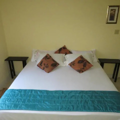 Отель Kingston Paradise Place Guesthouse Люкс с различными типами кроватей фото 10