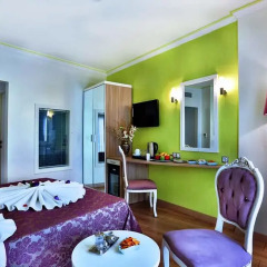 Ayasultan Hotel 3* Стандартный семейный номер с двуспальной кроватью фото 2