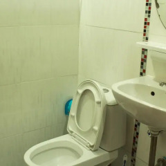 Отель Baan Lucky Guest House 2* Стандартный номер с двуспальной кроватью фото 4