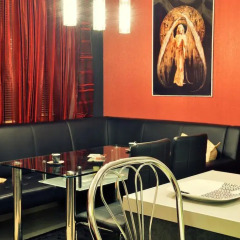 Апартаменты The Red Apartment гостиничный бар