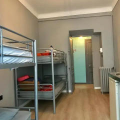 Victoria House - Hostel Кровать в общем номере с двухъярусной кроватью фото 6