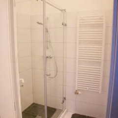 Отель Five Season's Apartment Венгрия, Будапешт - отзывы, цены и фото номеров - забронировать отель Five Season's Apartment онлайн ванная фото 2