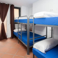Galaxy Star Hostel Barcelona комната для гостей
