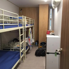 Отель Backpackers Inside Кровать в мужском общем номере с двухъярусной кроватью фото 5