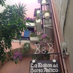 Отель B&B La Maison Del Borgo Antico Бари балкон