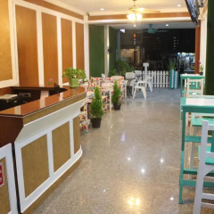 Отель Sabai Inn Patong питание