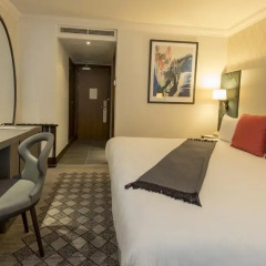 Отель Crowne Plaza London Kensington 4* Стандартный номер с различными типами кроватей фото 7