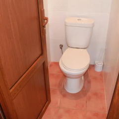 Отель Travelers Hostel Армения, Ереван - отзывы, цены и фото номеров - забронировать отель Travelers Hostel онлайн ванная фото 2