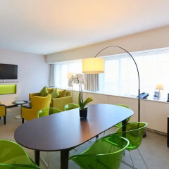 Thon Hotel Brussels City Centre 4* Люкс с двуспальной кроватью фото 10
