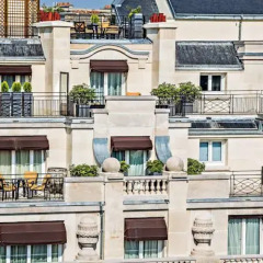 Prince de Galles, a Luxury Collection hotel, Paris с домашними животными