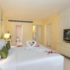 Отель Andaman Embrace Patong 5* Люкс с двуспальной кроватью фото 7