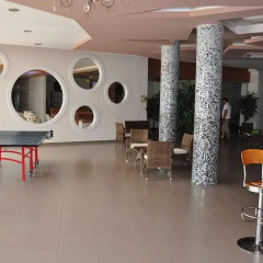 Апартаменты Apartments Orion City гостиничный бар