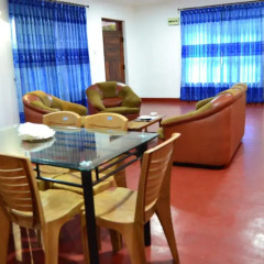 Отель Amro Guest and Restaurant в номере