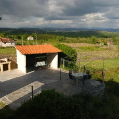 Отель Apartamentos Aira Sacra