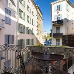 Отель L'Oustaria, Apartment - Old Town Франция, Ницца - отзывы, цены и фото номеров - забронировать отель L'Oustaria, Apartment - Old Town онлайн балкон