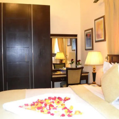 Отель Al Hayat Hotel Apartments ОАЭ, Шарджа - отзывы, цены и фото номеров - забронировать отель Al Hayat Hotel Apartments онлайн комната для гостей фото 7
