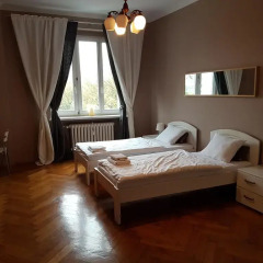 Отель Apartament Vis-A-Vis Targów Poznańskich Польша, Познань - отзывы, цены и фото номеров - забронировать отель Apartament Vis-A-Vis Targów Poznańskich онлайн комната для гостей фото 2