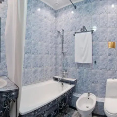 Гостиница Spanish Patio Boutique-Hotel Украина, Донецк - отзывы, цены и фото номеров - забронировать гостиницу Spanish Patio Boutique-Hotel онлайн ванная фото 2