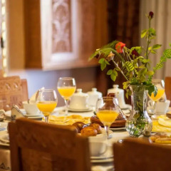 Отель Riad Alhambra питание
